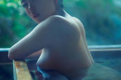 《糖心主播直播：带你一起体验精彩互动与欢乐时光》